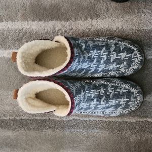 Sanuk Cush and Blaze wool blend slip on slippers